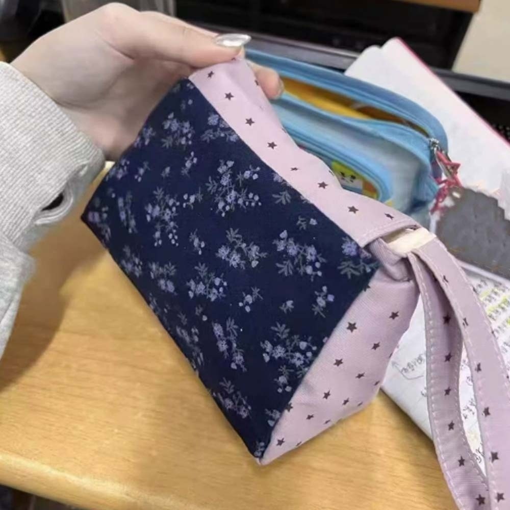 Lifestyle In Korean - Paarse print bloemen make-up tas ster