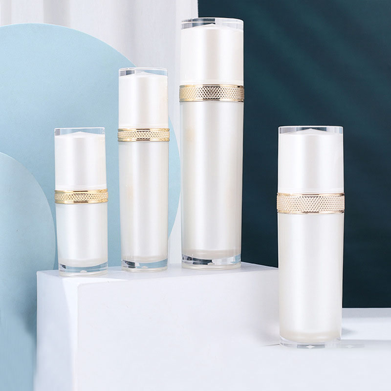 100 ml parelwit acryl/plastic  - Essence Serum Toner recensie en prijs